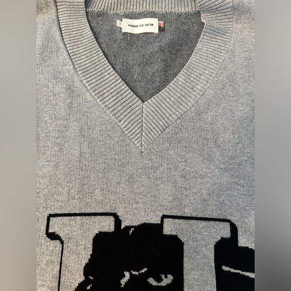 Honor The Gift HTG Mascot Sweater Vest | gray - Picture 5 of 5